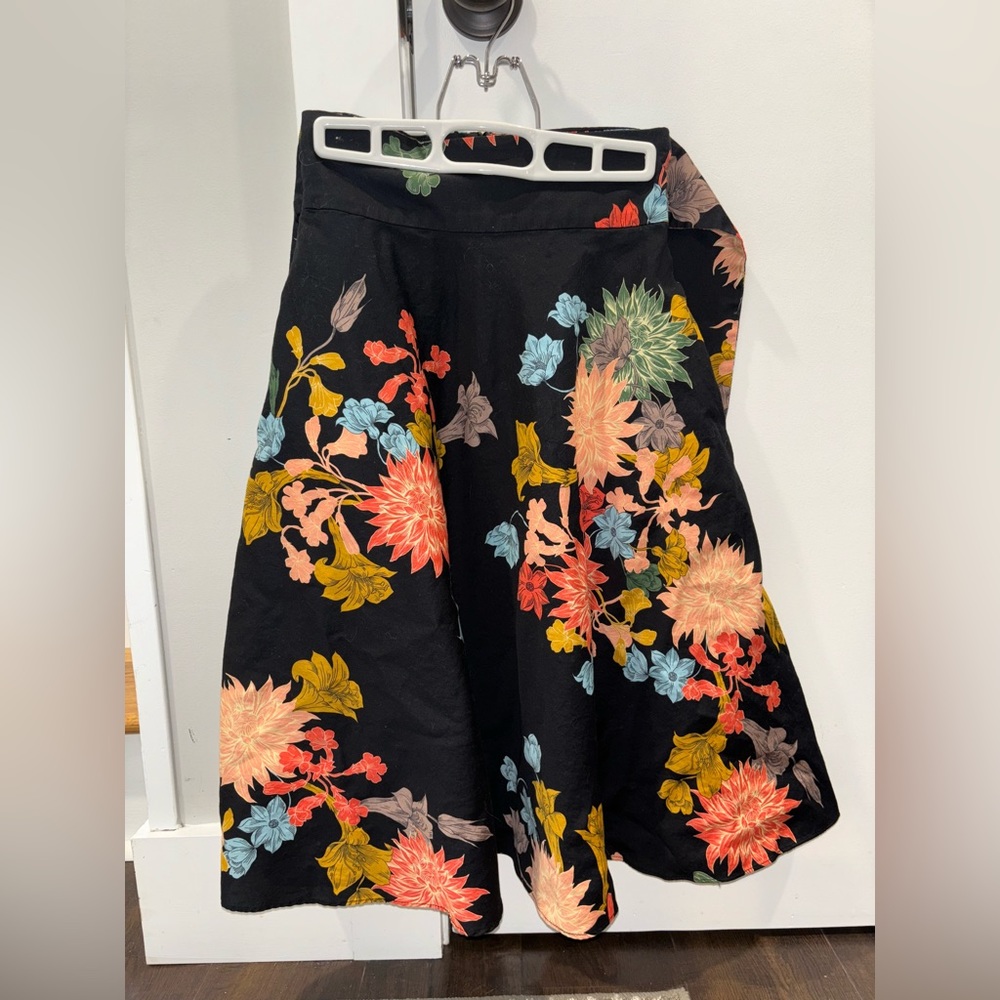 Women’s Zara Basic Floral Skirt